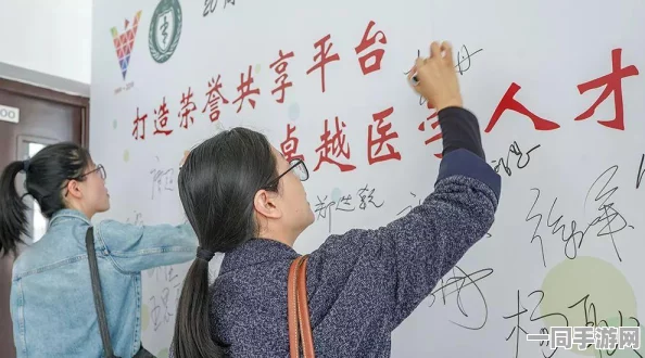 哈利波特手游深度揭秘，校长室分院帽彩蛋触发秘籍全面大公开